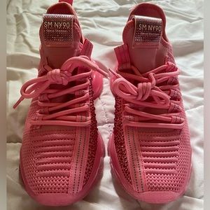 Steve Madden Sneakers